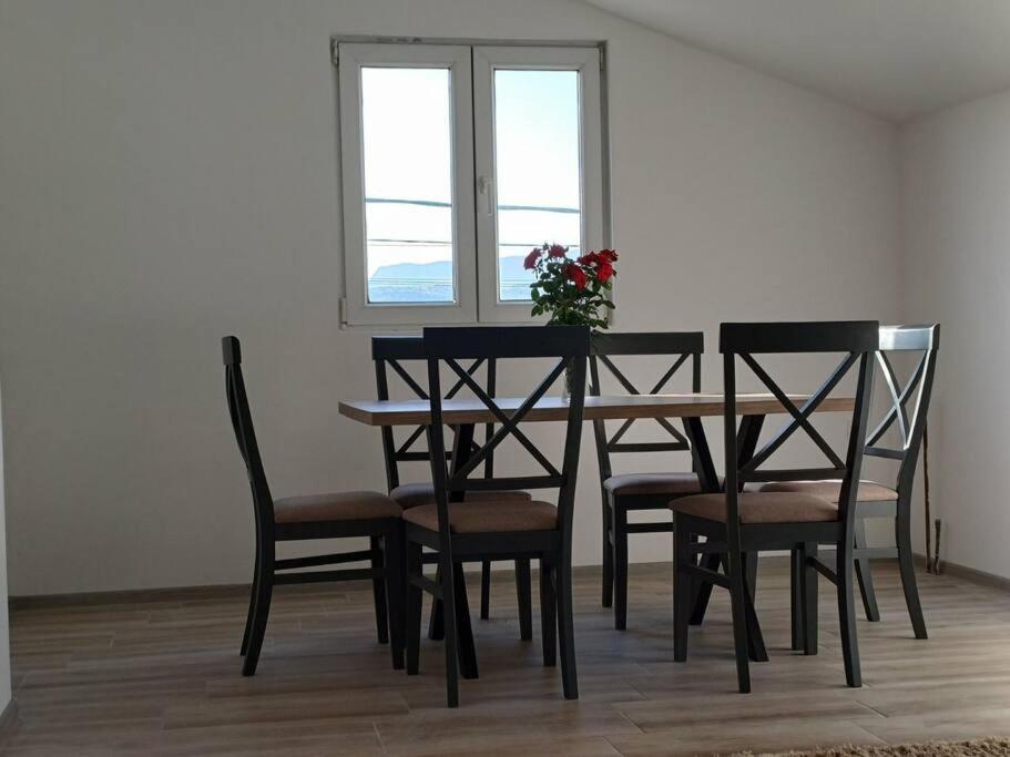 Cozy, Fully Equipped, Free Parking&Wifi, Quiet, 2Bd Apartamento Podgorica Exterior foto
