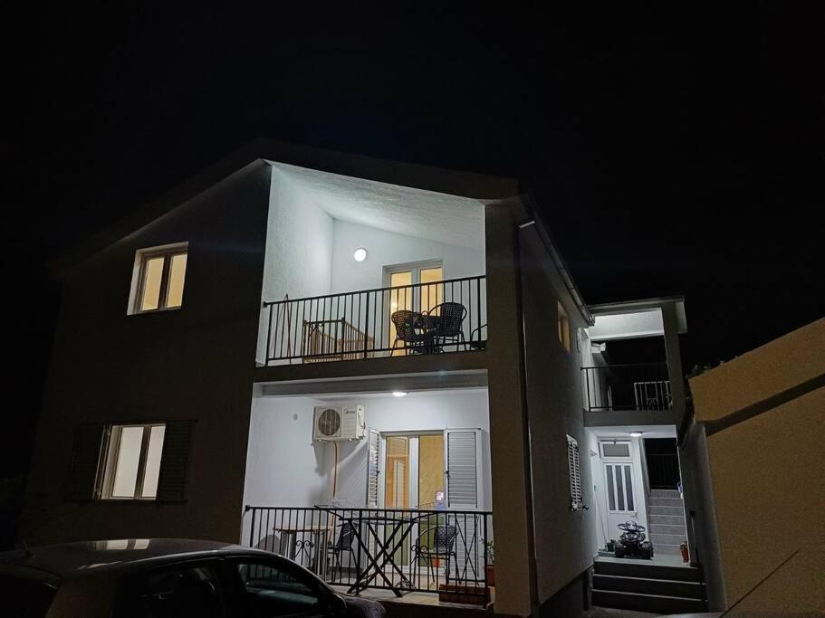 Cozy, Fully Equipped, Free Parking&Wifi, Quiet, 2Bd Apartamento Podgorica Exterior foto