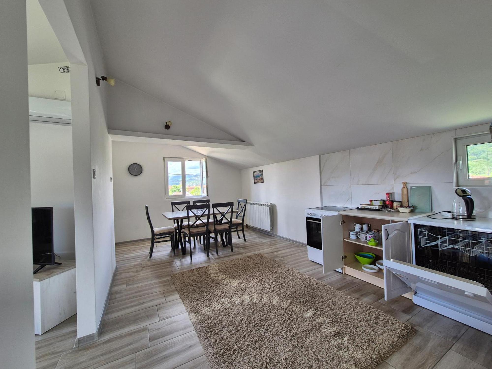 Cozy, Fully Equipped, Free Parking&Wifi, Quiet, 2Bd Apartamento Podgorica Exterior foto